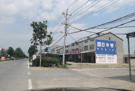 宁南如何能保证墙体广告的醒目性？